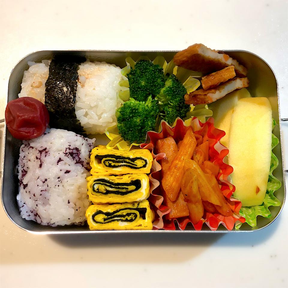 サラ弁　　　　　　　　　　　　　　　　　　　海苔巻き卵焼き　ペンネのナポリタン