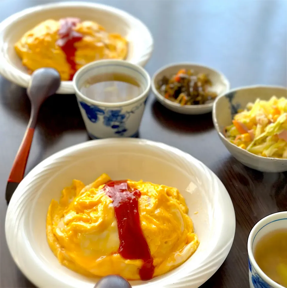 オムライスランチ🥄|ともえ☆さん