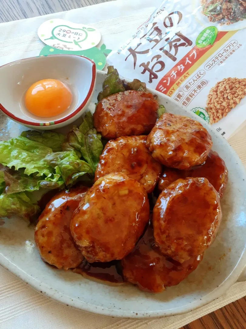 大豆ミートと木綿豆腐のつくね風照焼き😊|fumfumさん