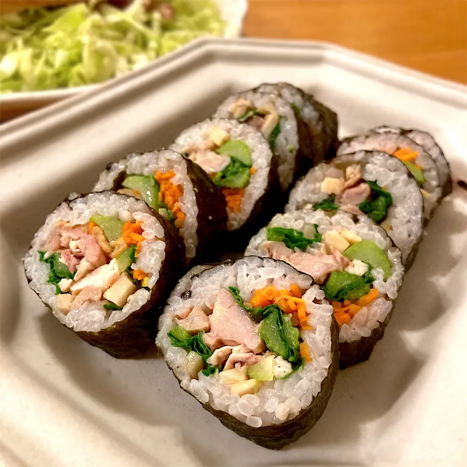 むぎこさんの料理 あるもんで太巻き|むぎこさん