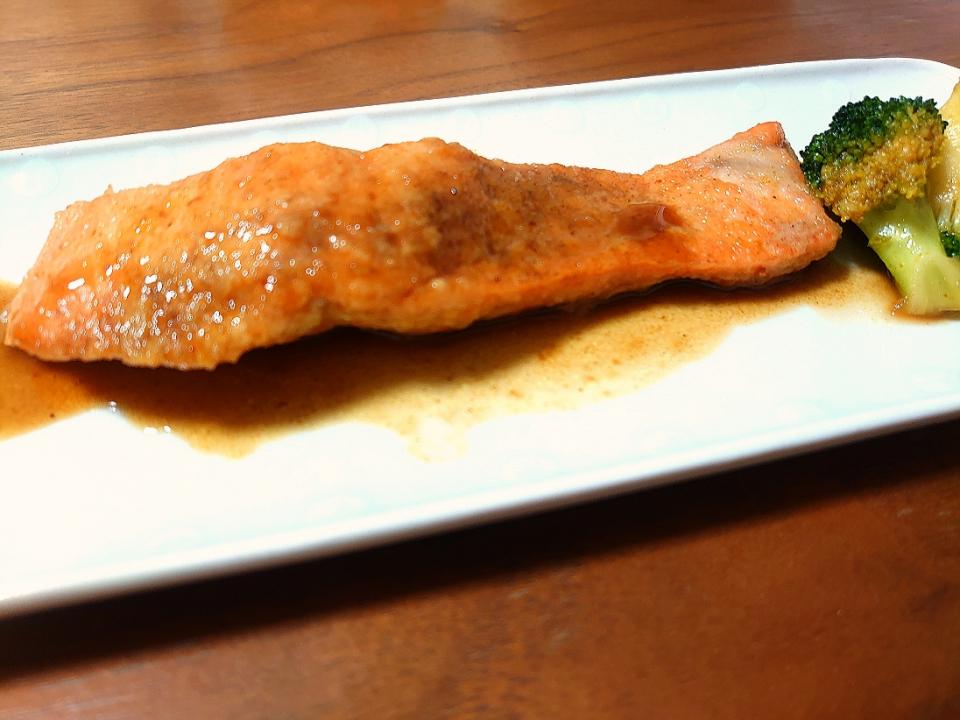 鮭のムニエルカレー風味