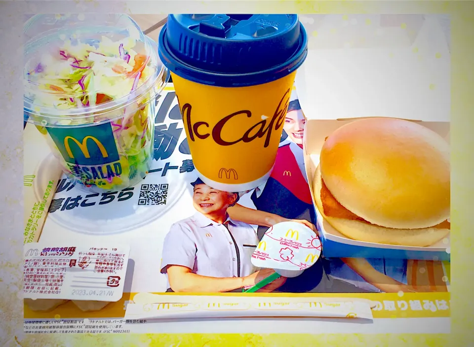 朝マックをフィレオフィッシュで|🌻ako ·͜·♡peco🌻さん