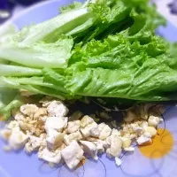 Lettuce with tofu ❤️|Maria Angeline Garciaさん