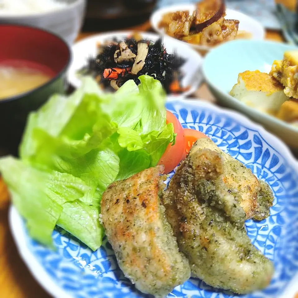 チャチャッとアルモンデ〜夕飯
鶏胸肉の磯辺焼き〜|とまと🍅さん