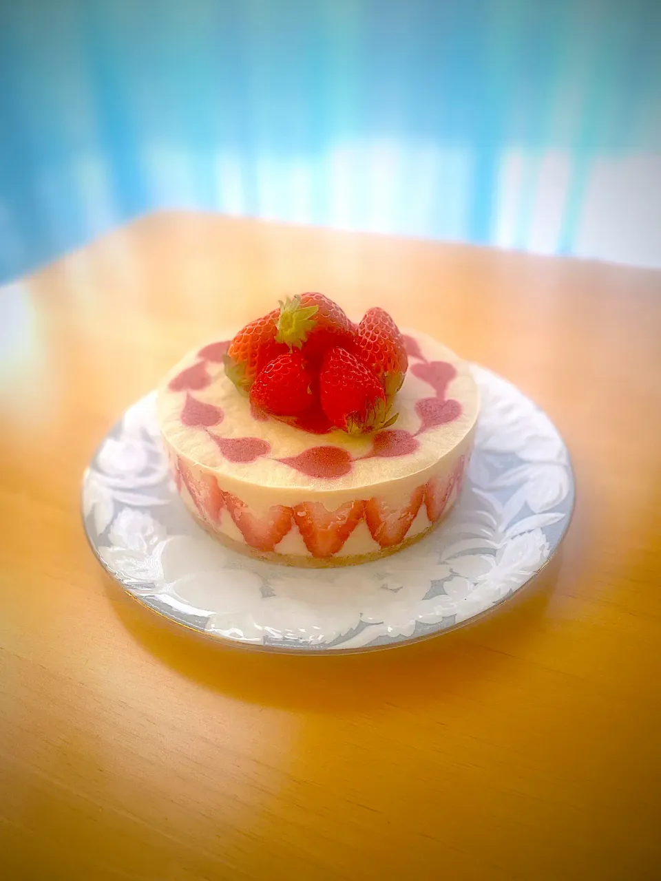 ハートのいちごケーキ🍓♥️|みうのすけさん