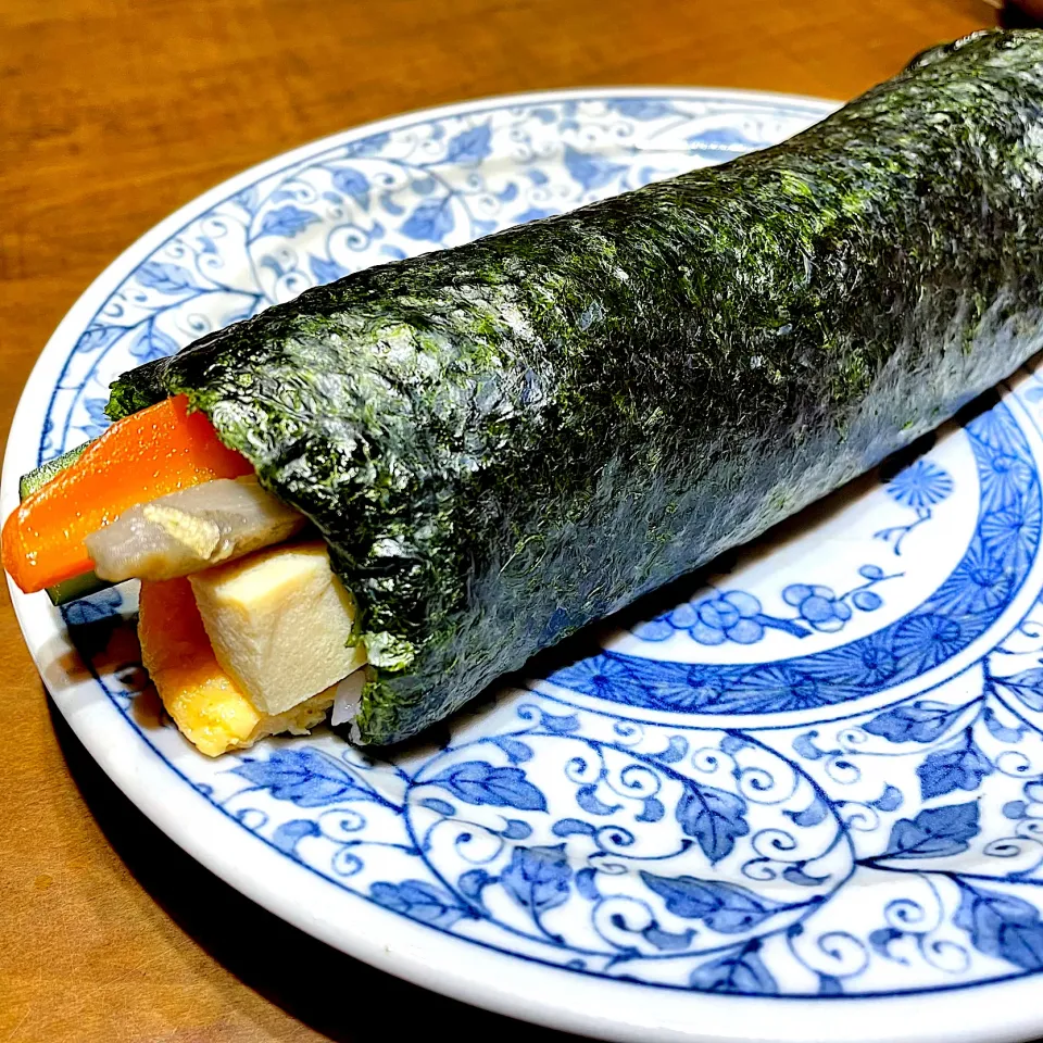 恵方巻き👹grandmaから恵方巻きの食材が届きました　7種類の具、grandmaは田舎巻きといいます笑|kaoriさん