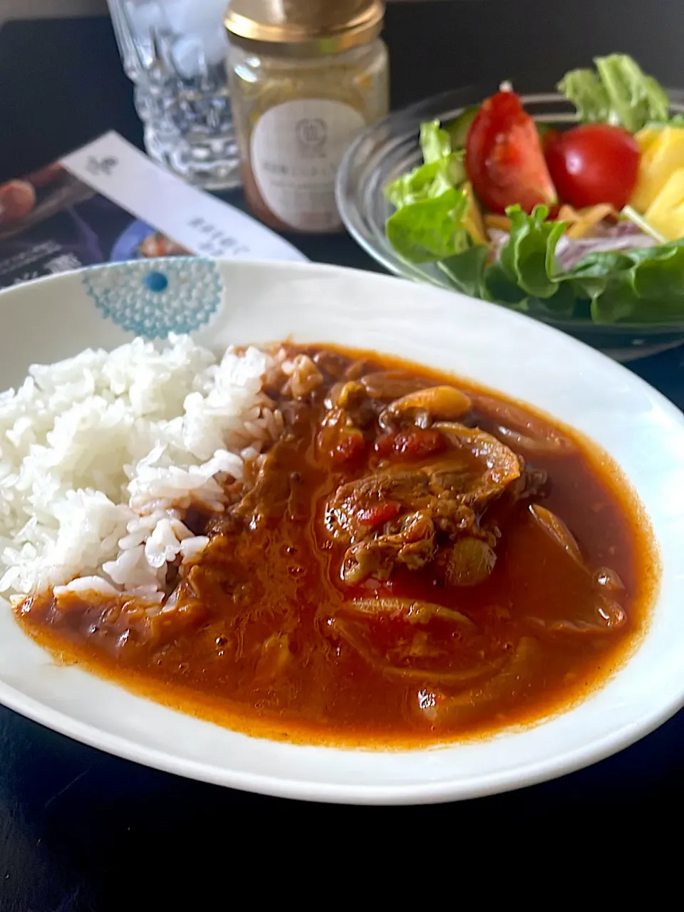 Snapdishの料理写真:牛すじカレー🍛〜with梅ジャム|とんちんさん