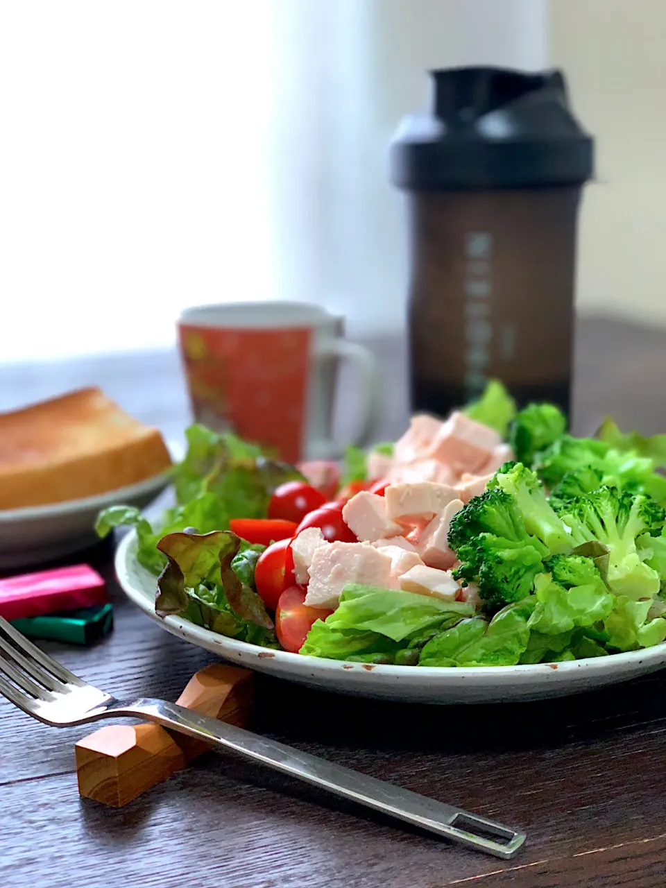 自家製サラダチキンのコブサラダ🥗|かりんとうのヒゲさん