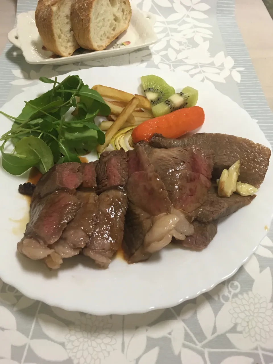 Snapdishの料理写真:ステーキ|ももさん