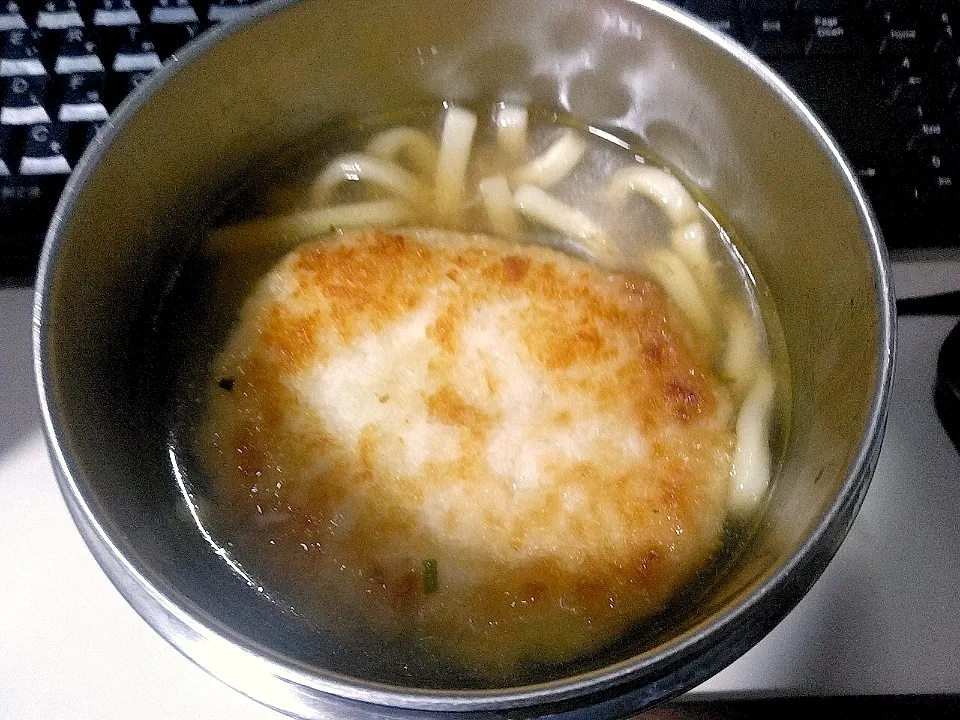 なめ茸と肉そぼろ入りとろみ付きコロッケうどん|darkbaronさん