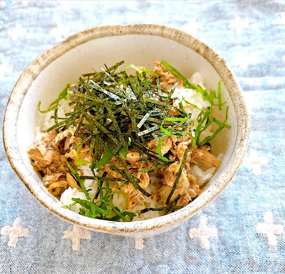 Snapdishの料理写真:鯖缶丼|＊Aloha＊さん