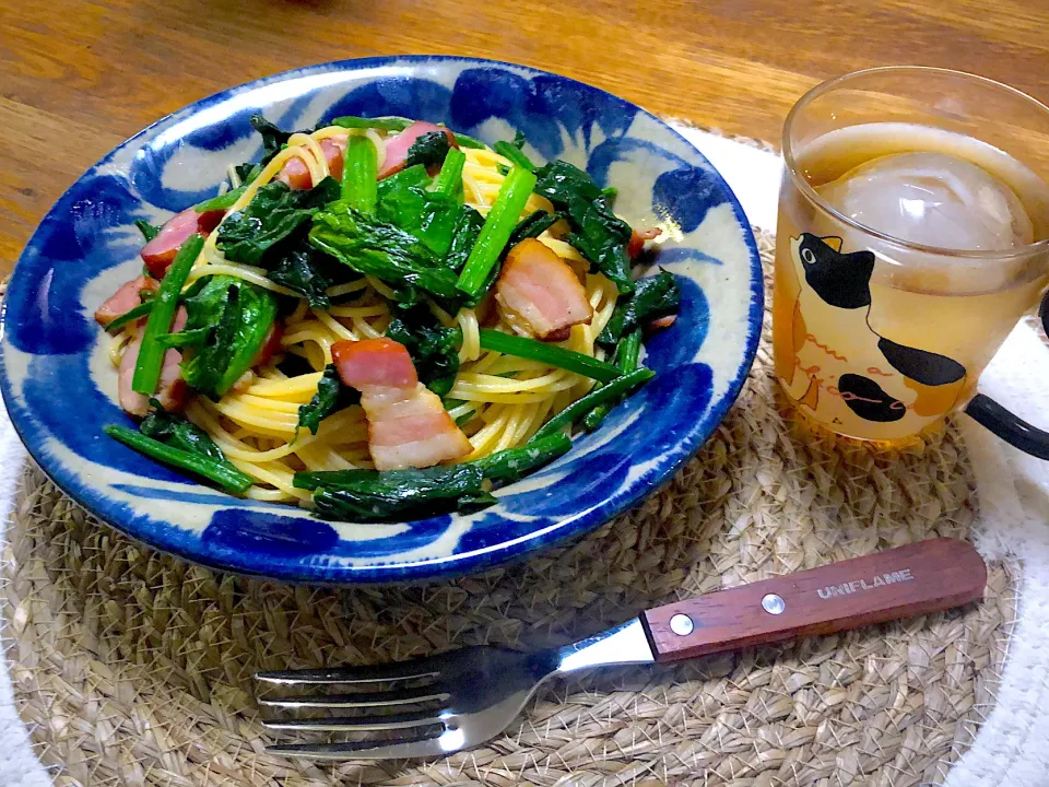 ほうれん草とベーコンの和風🍝|ヒヨリ飯さん