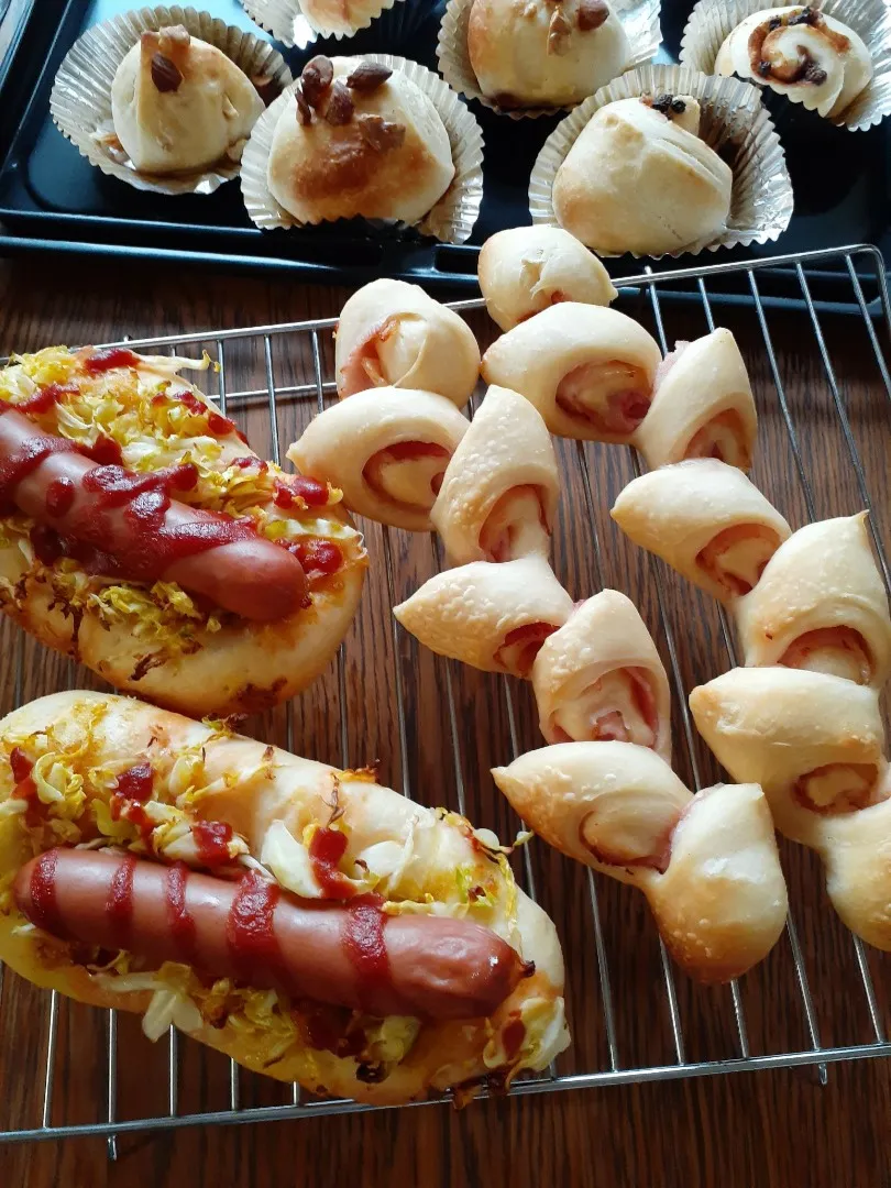 こねないパン生地で～
休日の朝ごはん☕🍞🌄|fumfumさん