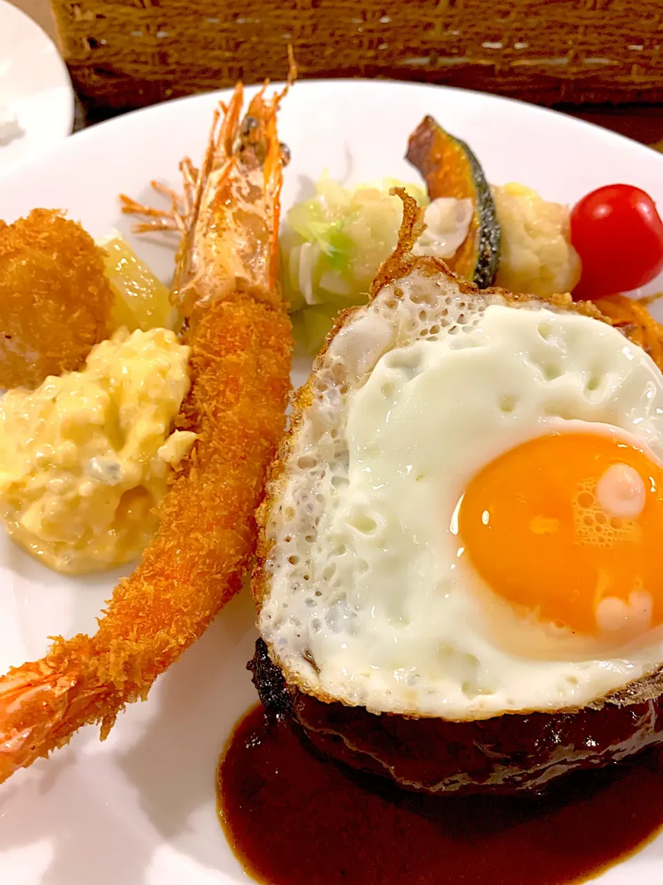 Snapdishの料理写真:洋食屋　なかむらのおとなのお子様ランチ|yucc@さん