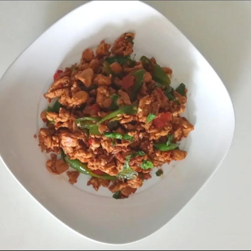 stir fry chicken basil leaves|patlovestocookさん