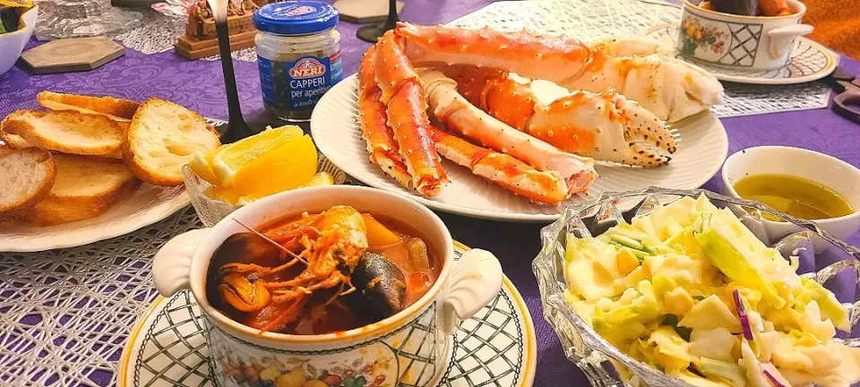 Ciopino and krng Crab legs@|Saito  Iwaoさん