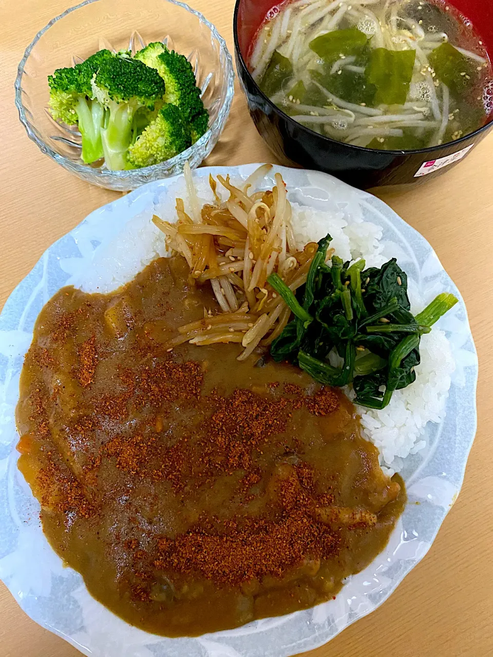 牛すじカレー野菜乗せ|わたしさん