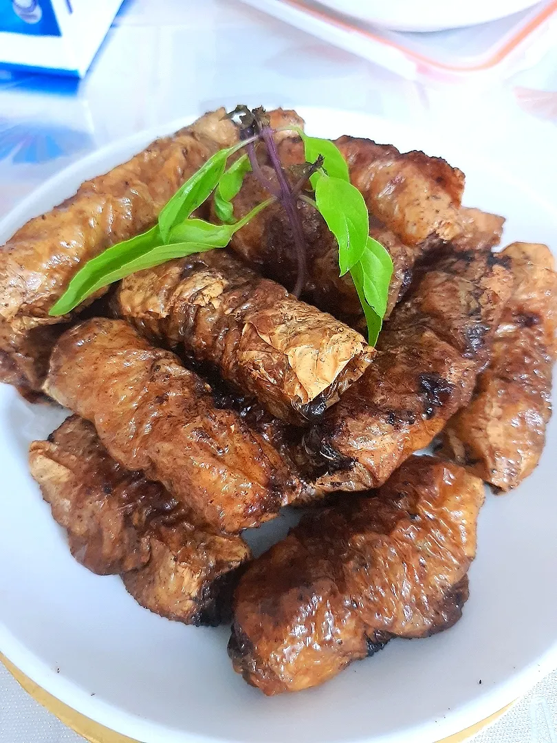 Ngoh Hiang Meat Rolls
五香肉卷|feeqsyaneeさん