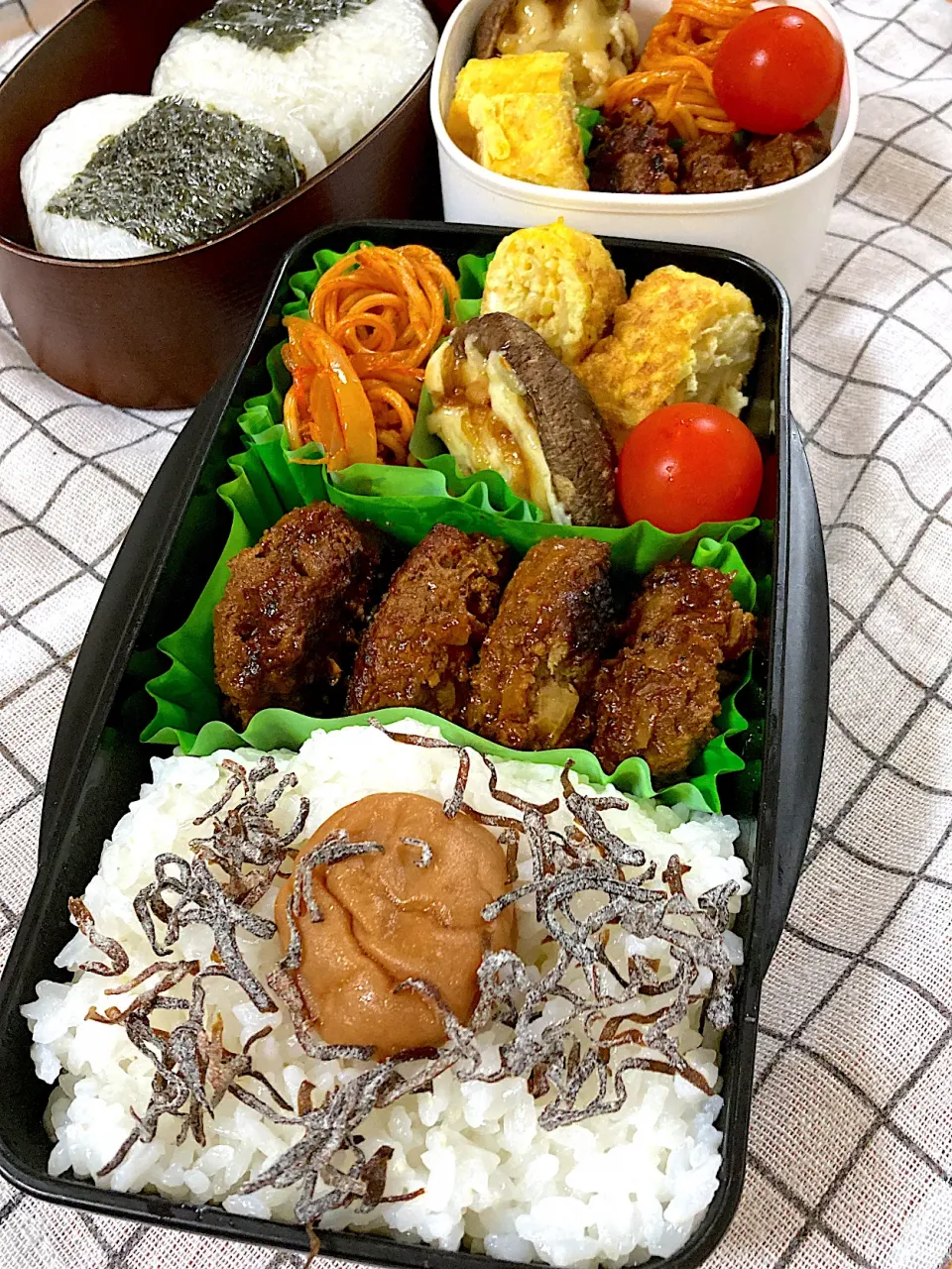 Snapdishの料理写真:ハンバーグ弁当|SaDaさん