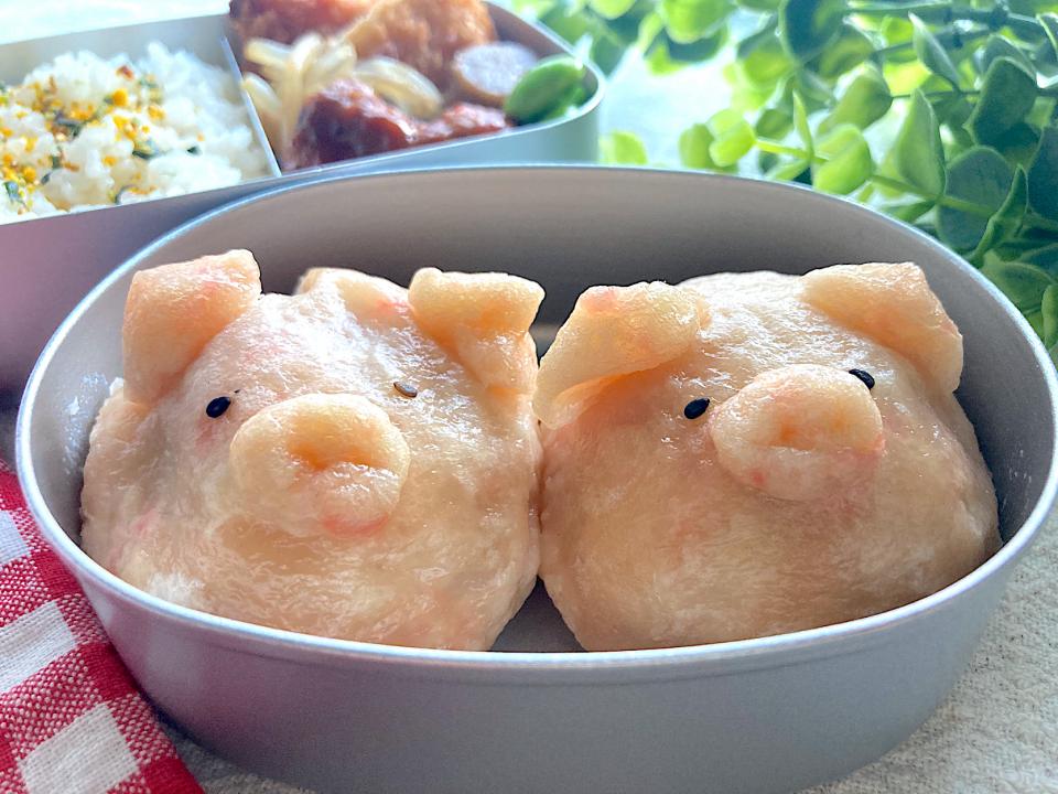 ＊ピンクの豚まん🐷ちびたんとべびたんの幼稚園お弁当＊