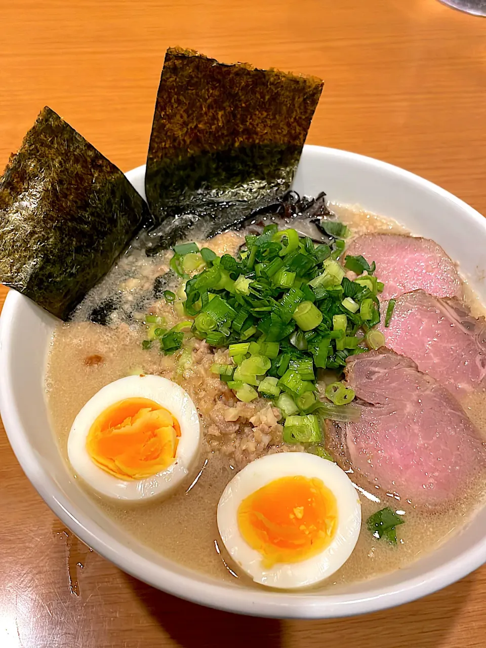 醤油とんこつラーメン|お食事処　ドリアンさん