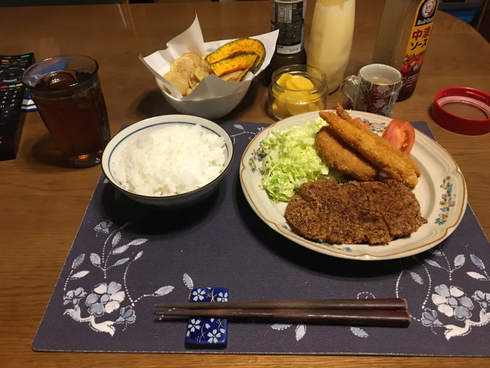 Snapdishの料理写真:フライプレートと素揚げ(夕飯)|enarinさん