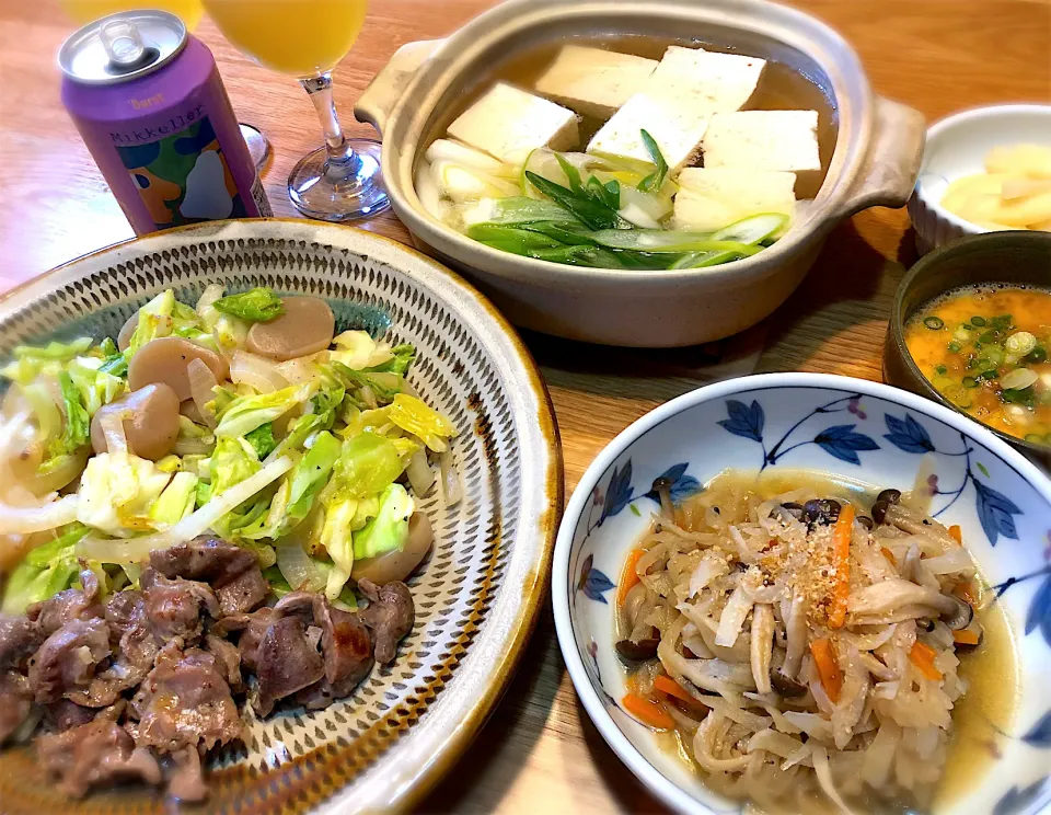 切干大根煮　砂ズリの生姜炒め　湯豆腐　etc|じゅんさんさん