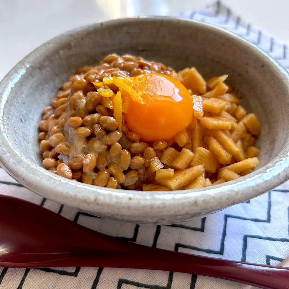 イチロッタさんの料理 はるちちゃんの料理 『箸が止まらない大根漬け』を使った納豆卵かけご飯✨✨✨今朝の簡単朝ごはん❣️😋|はるち- ̗̀ ☺︎  ̖́-さん