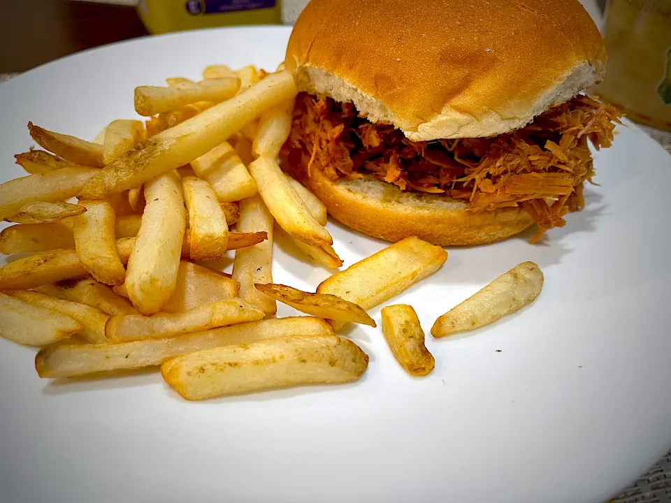 Pulled Pork Sandwich|Laki Maikaʻiさん