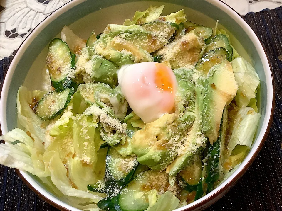 Snapdishの料理写真:日曜日の朝ラダ🥗😋|アライさんさん