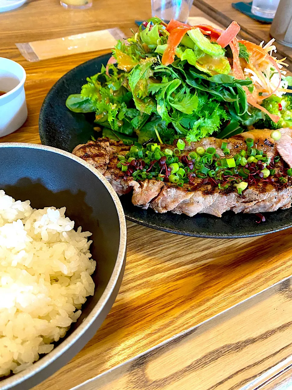 熟成肉の『牛』ステーキプレート|髙野泰朋さん