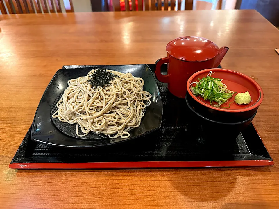 Snapdishの料理写真:十割ざる蕎麦　麺大盛り|マハロ菊池さん