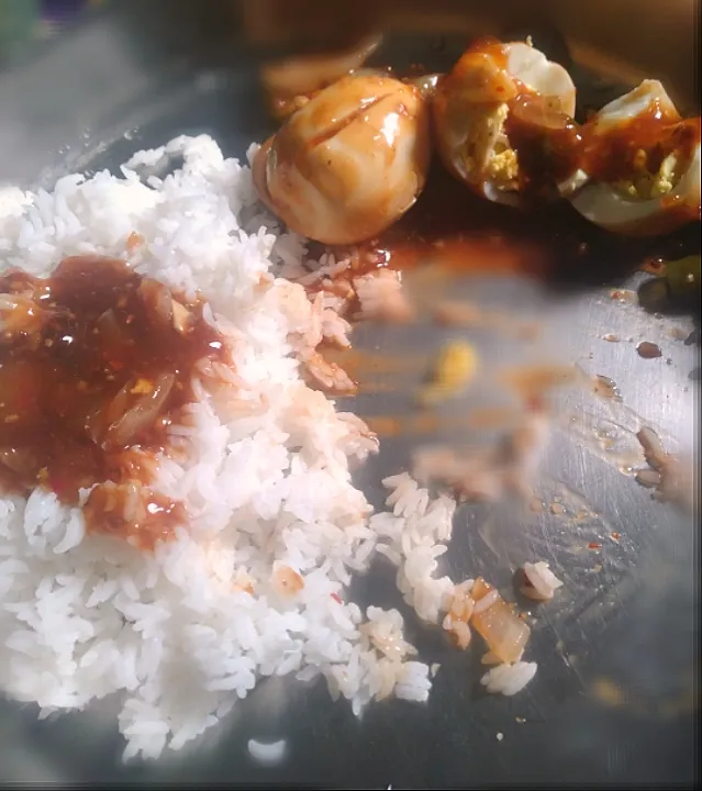 Boiled eggin Manchurian sauce|Ram Ramさん