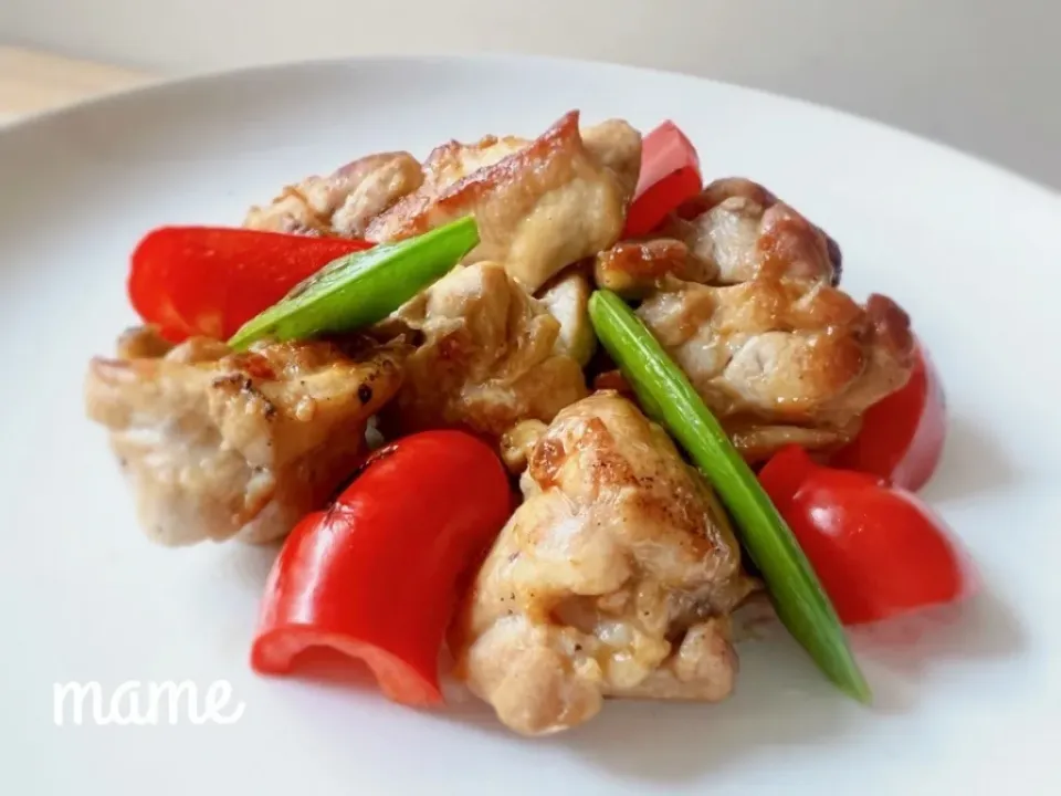 鶏もも肉のカラフルオリーブオイル焼き♪|mameさん