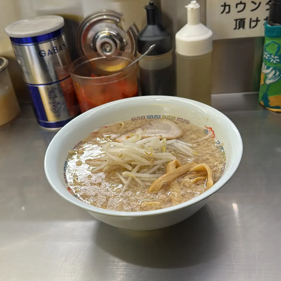 ＃ラーメン　朝です　＃朝ラー　です　＃夜勤明け　なもんで　＃ホープ軒　です|Hajime Sakaiさん