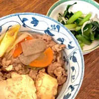 Snapdishの料理写真:肉豆腐と小松菜じゃこ和え|TODOさん