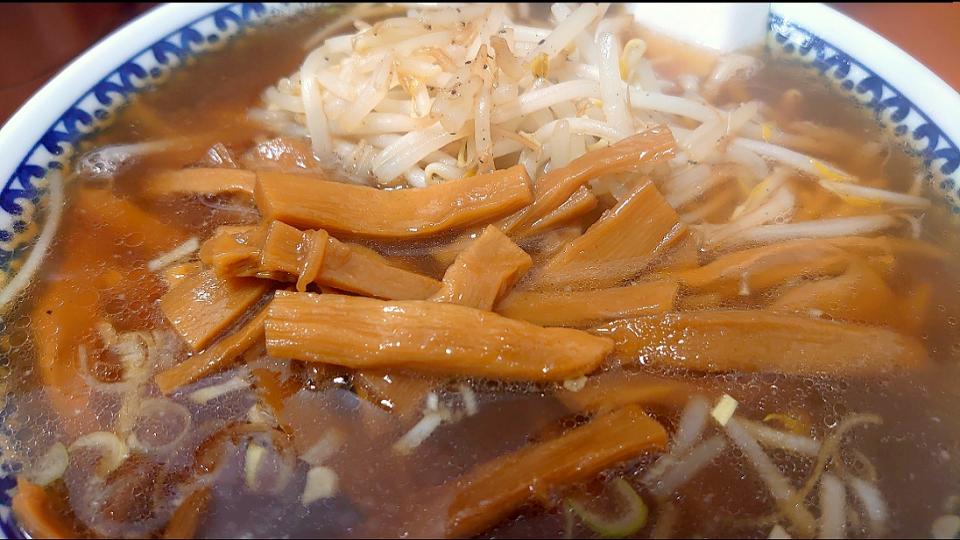 【1935年創業】
王子 かいらく
もやしそば (700円)
＋めんま入り (150円)
@王子6分
(赤羽から徒歩36分)
23036 (37,419)