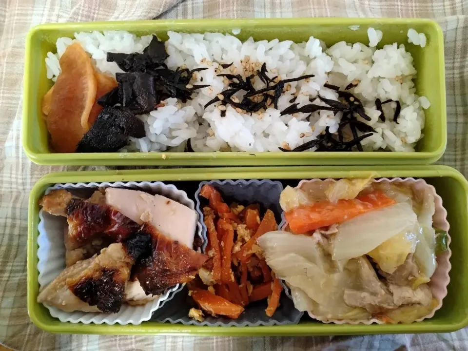 鶏のごま味噌焼き弁当🍱|めめさん