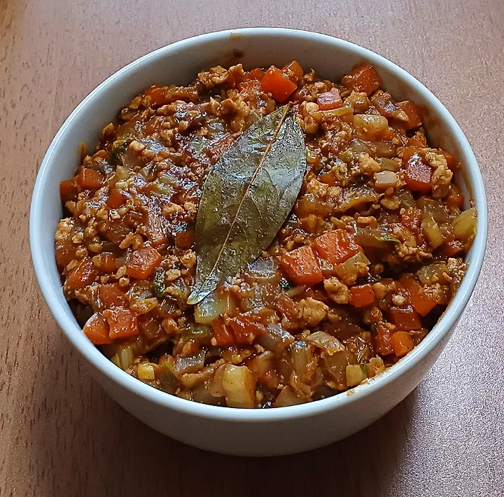 アルモンデ常備菜　セロリと白菜とにんじんとトーフミートのカレー|ナナさん