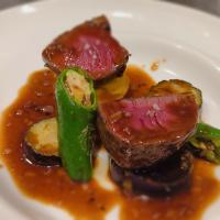 エゾシカもも肉のソテー マデラソース