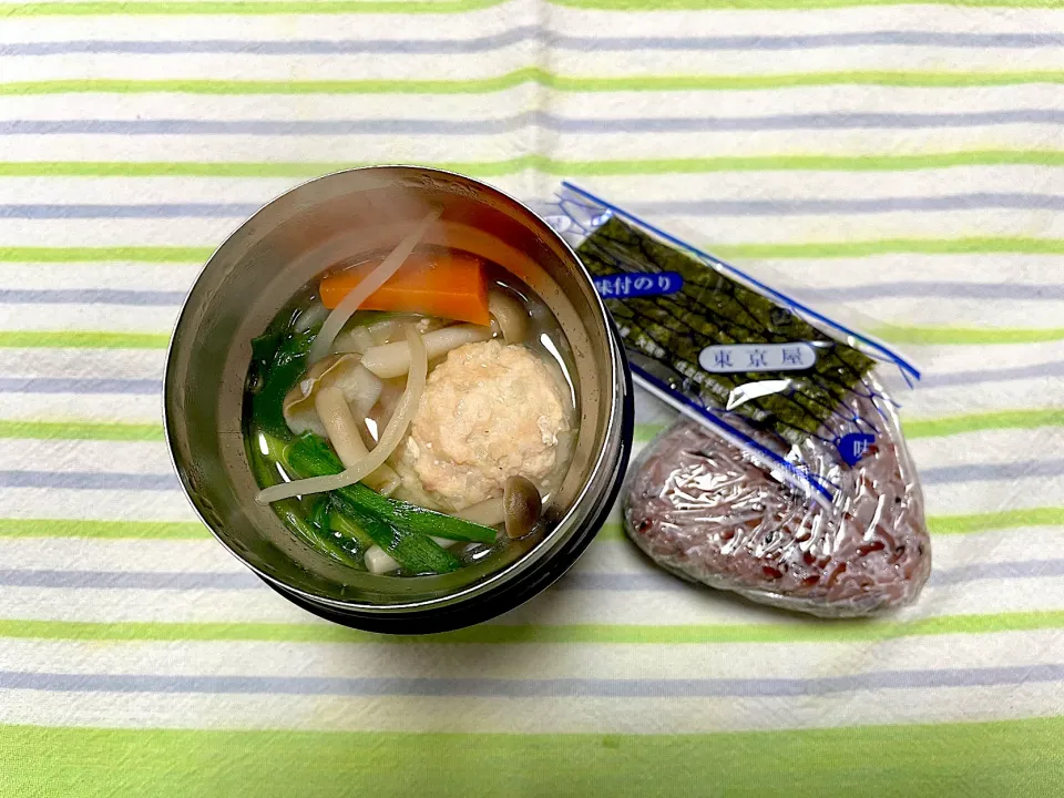 鶏つくね鶏白湯鍋、おにぎり|jackybeanさん