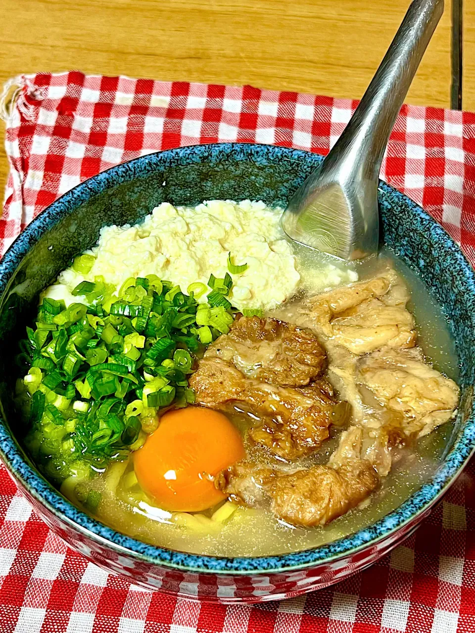 Snapdishの料理写真:なんこつ&ゆし豆腐でそば〜♪|あんちゃんさん