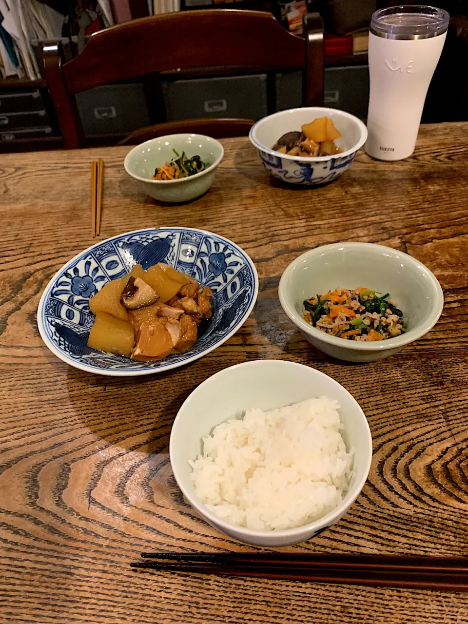 Snapdishの料理写真:鶏肉と大根の黒酢煮|Moray74さん