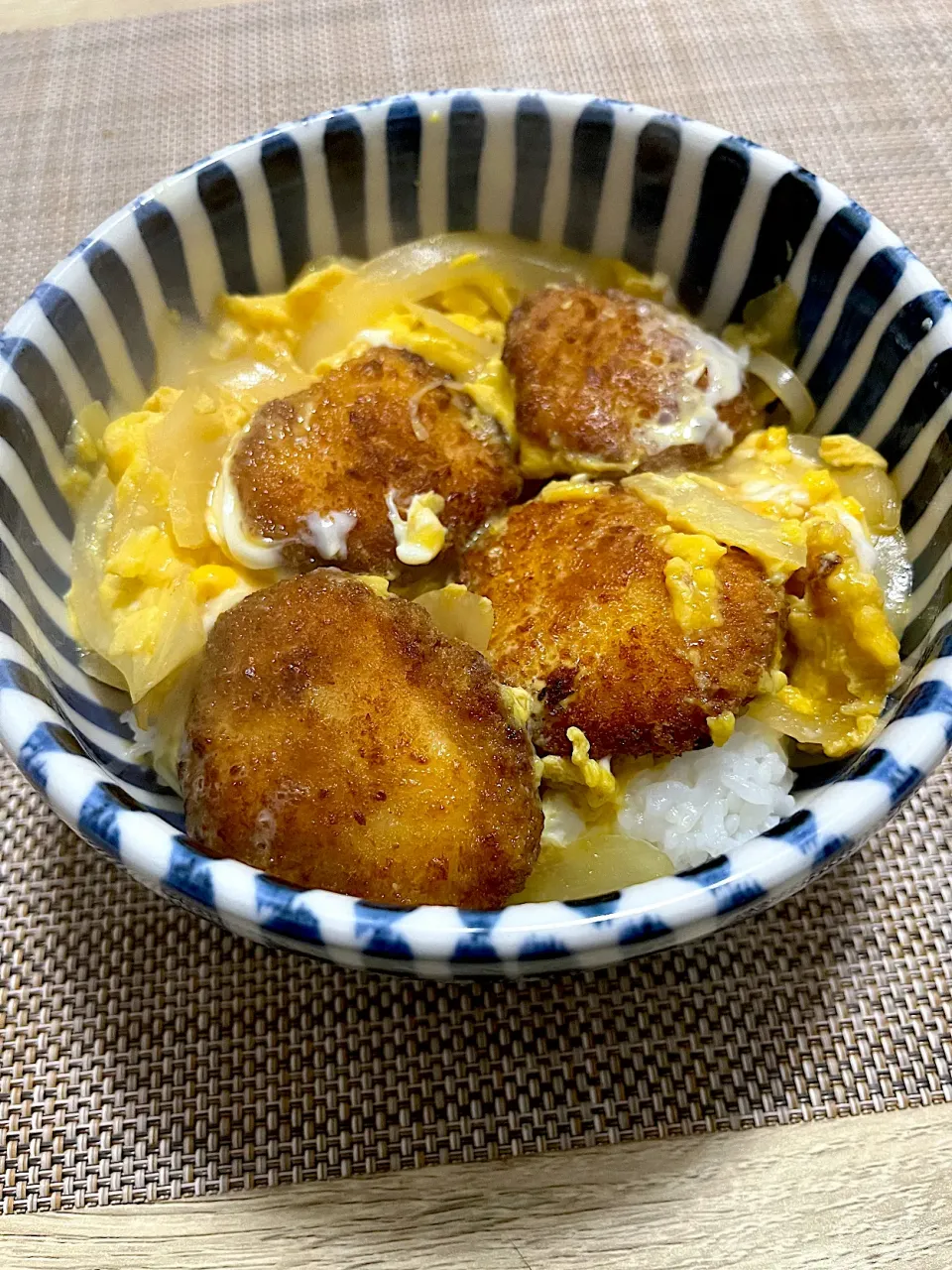 今日のお昼ごはん~チキンカツ丼~|ゆかｕさん