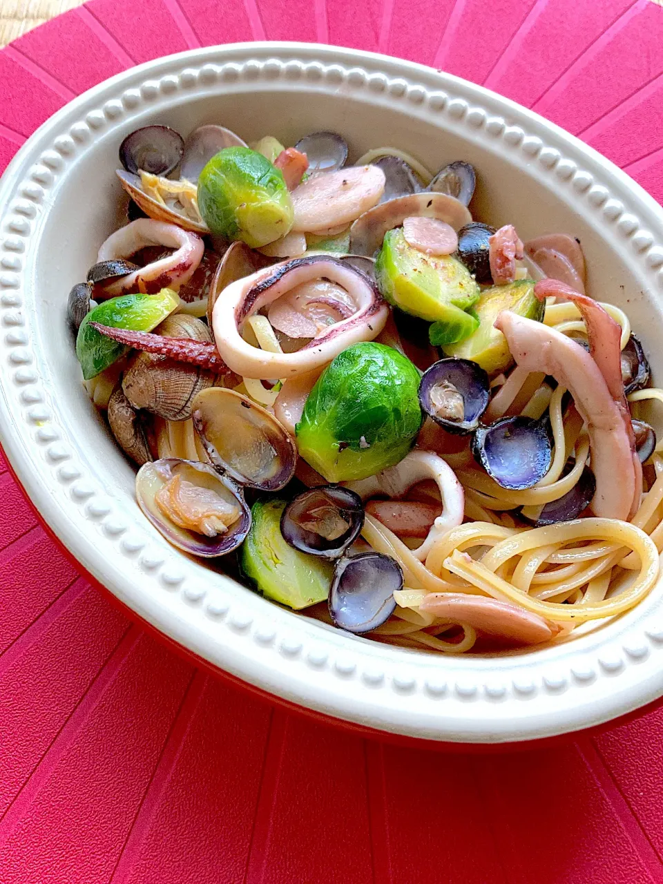 Snapdishの料理写真:アサリとしじみのパスタ🍝|ジュンコ バイヤーさん