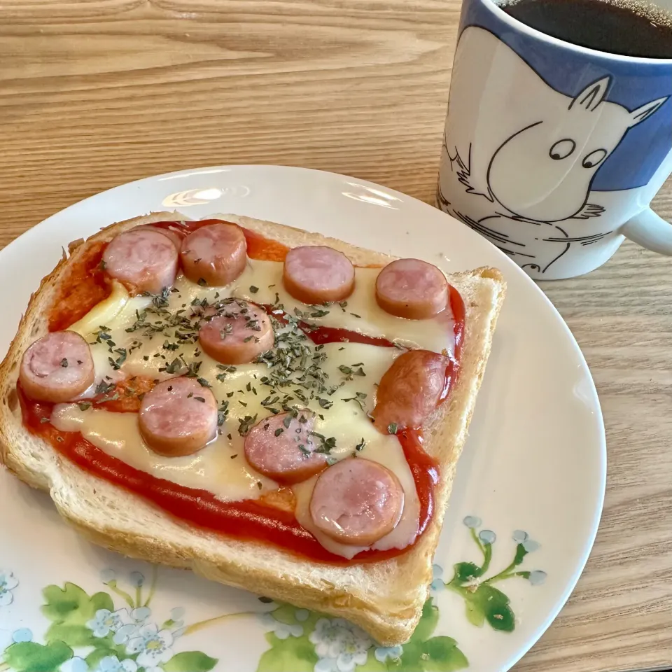 サタデーブランチ🥪☕️|Jean Nobyさん