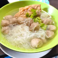 Snapdishの料理写真:instant baso|Tammy Yunita 2さん