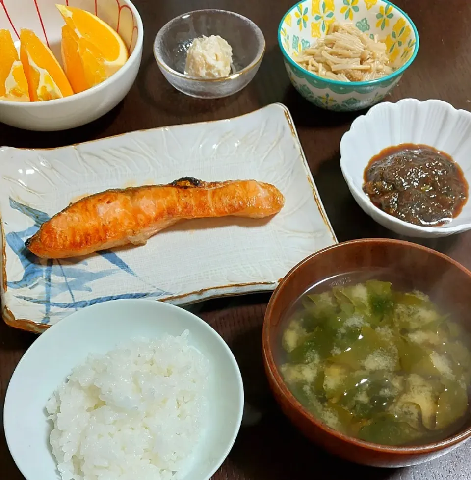 焼き鮭とばっけ味噌で|きつねさん