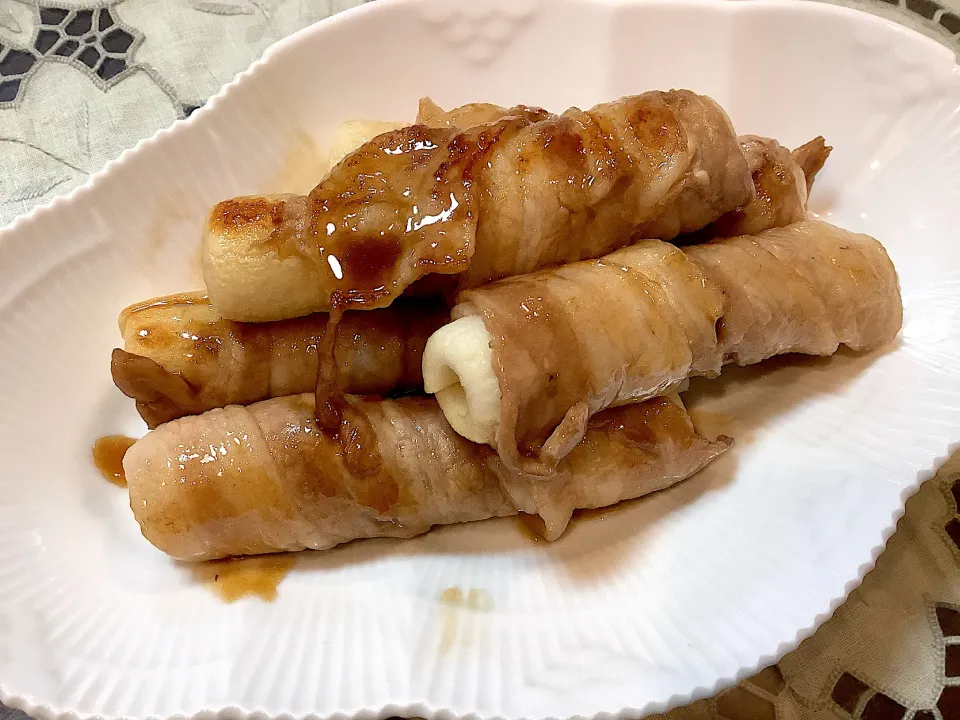 竹輪の豚バラ焼きチーズインバージョン😋|アライさんさん