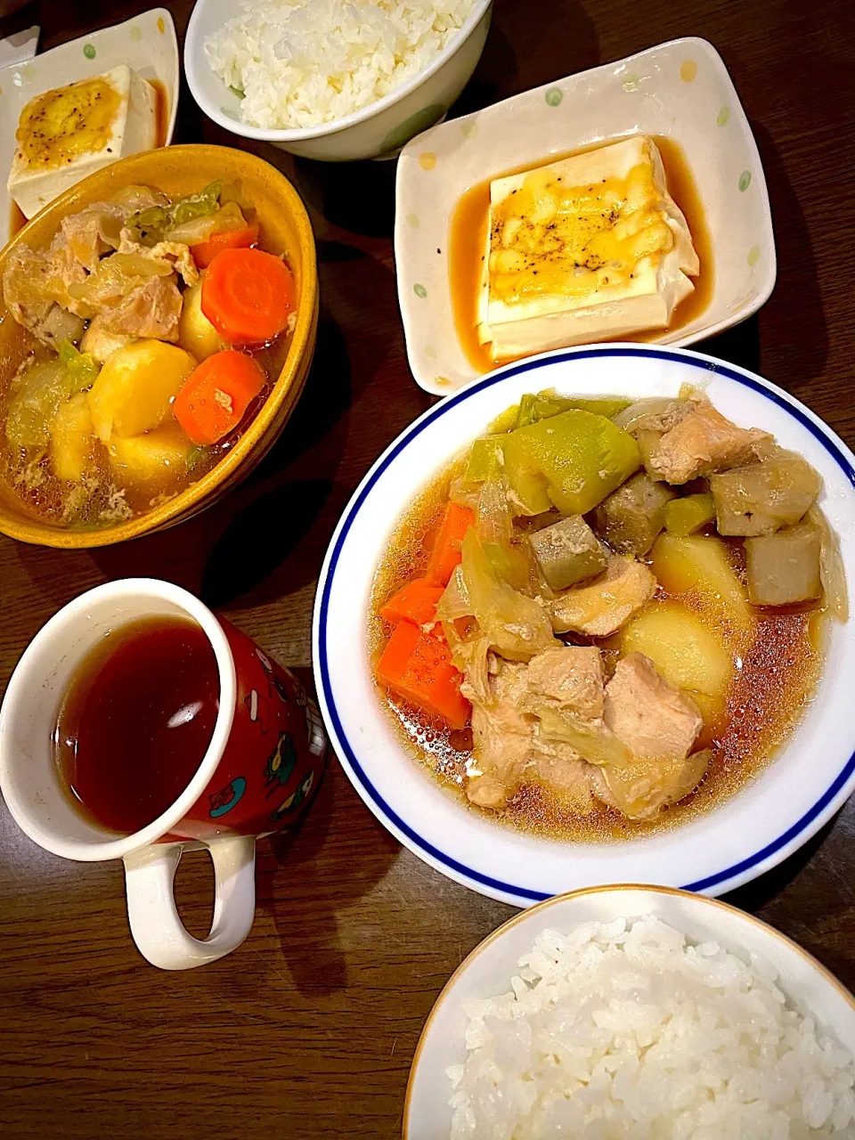 鶏肉じゃが　チーズ豆腐　コーヒー|ch＊K*∀o(^^*)♪さん